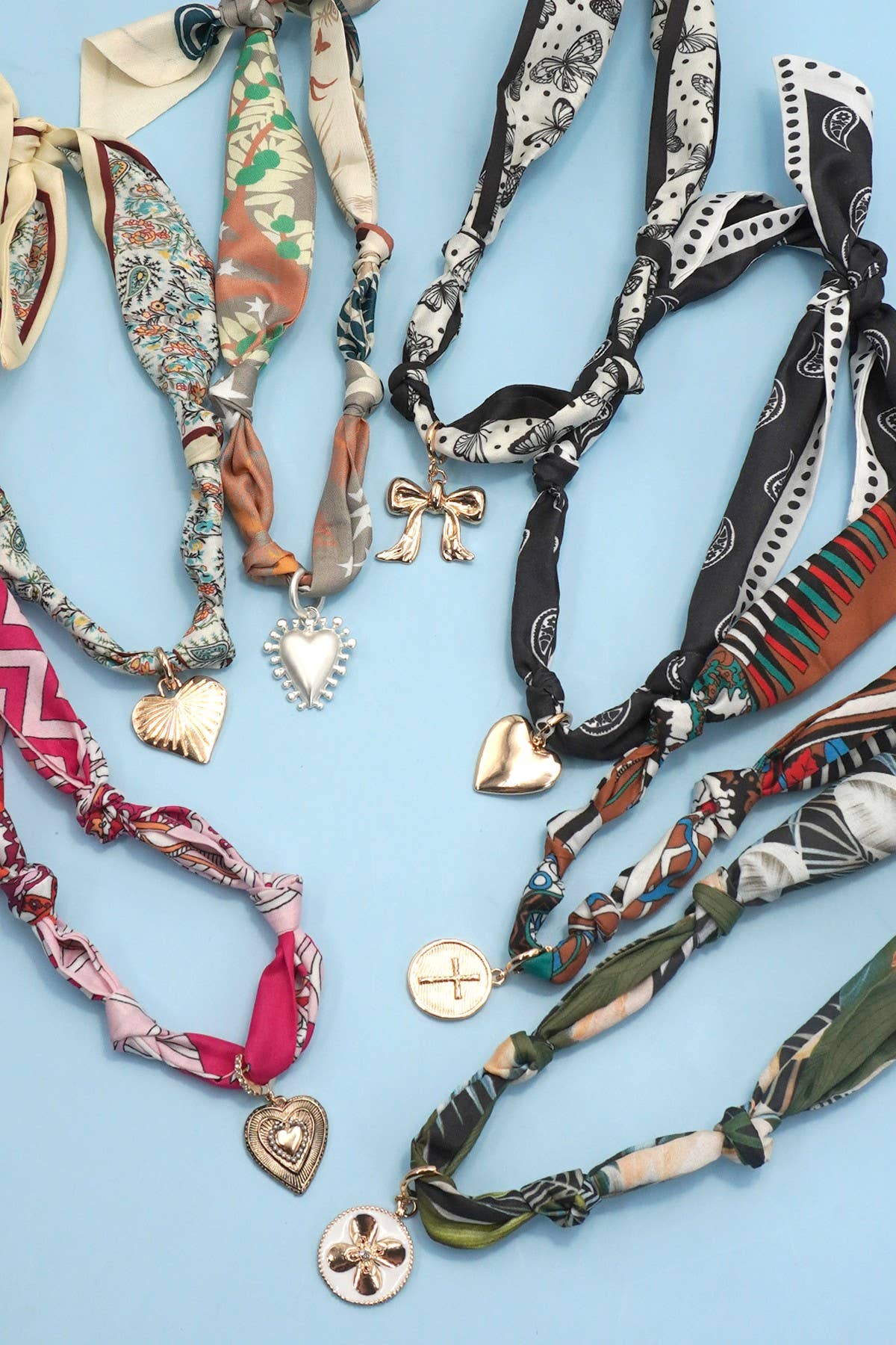 Handcrafted Scarf Interchangeable Charm Necklace | 80N92095: D