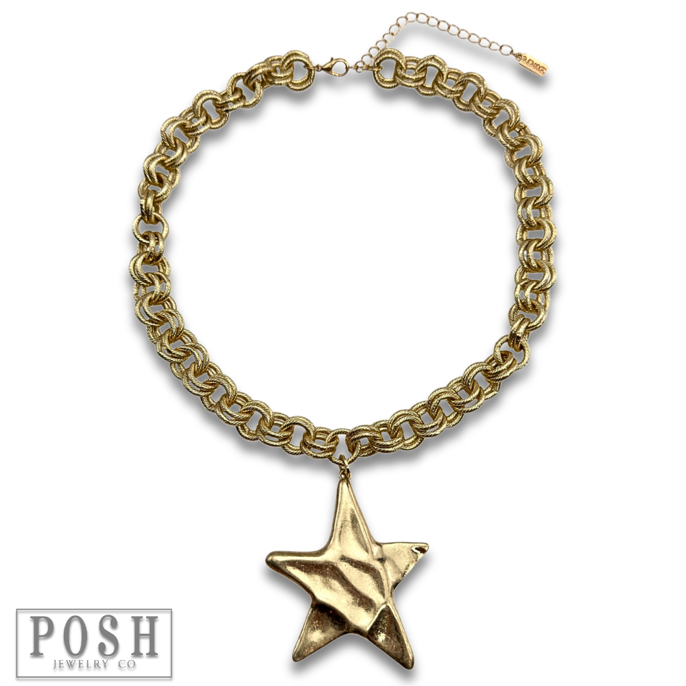 Jumbo star pendant necklace