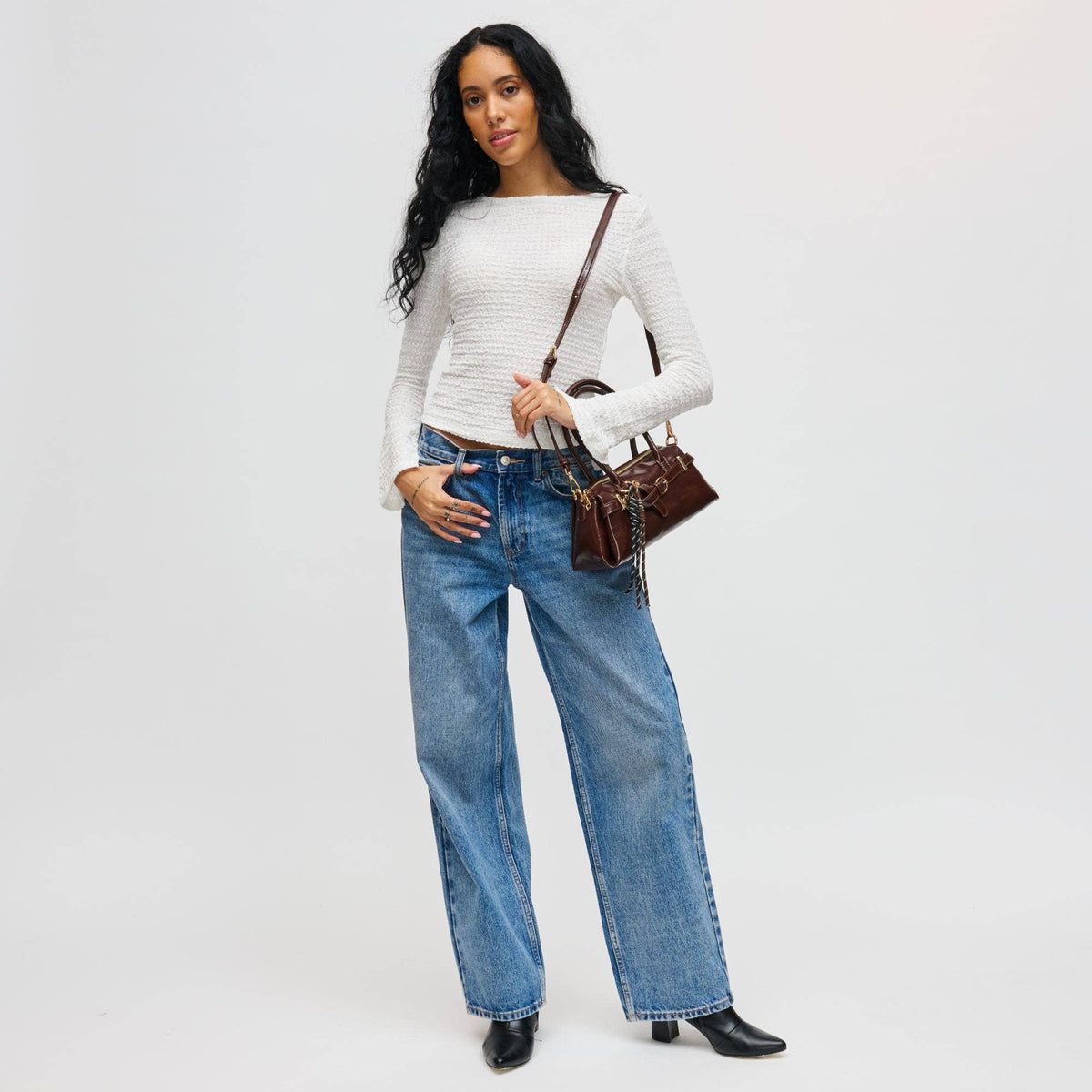 Vienna Crossbody