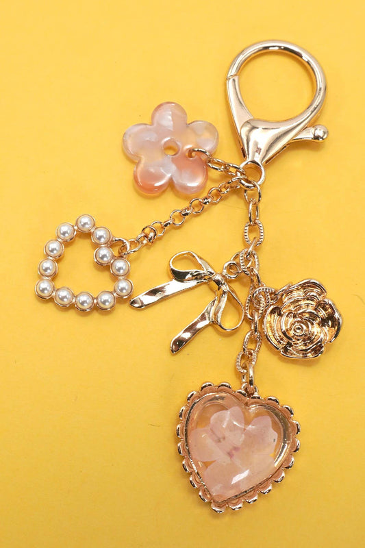 BAG CHARM- PRESSED FLOWER BOW PEARL HEART CHARMS | 80K026: Gold