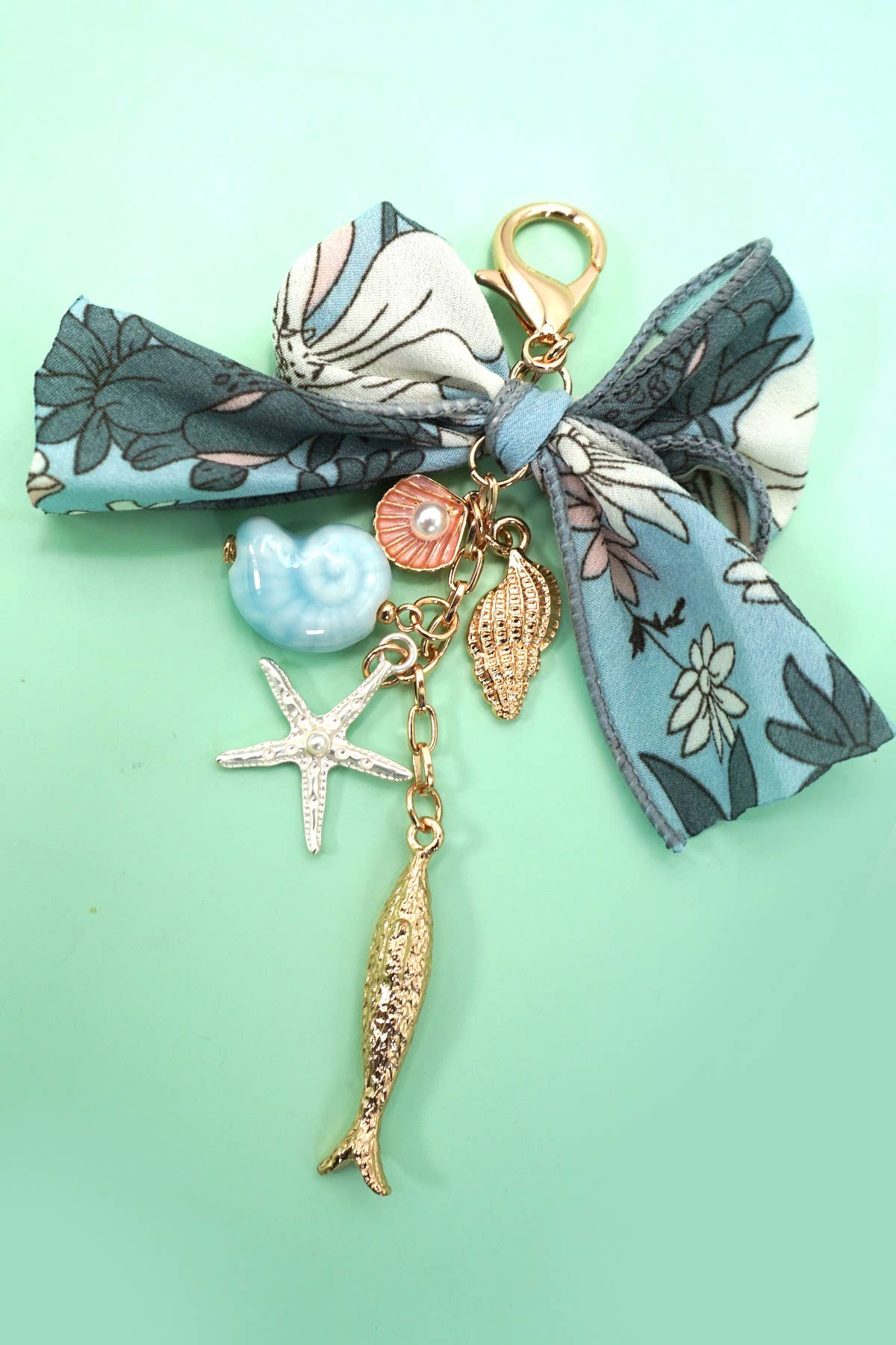 BAG CHARM-OCEAN PORCELAIN FISH SEA SHELL STARFISH | 80K066: Gold