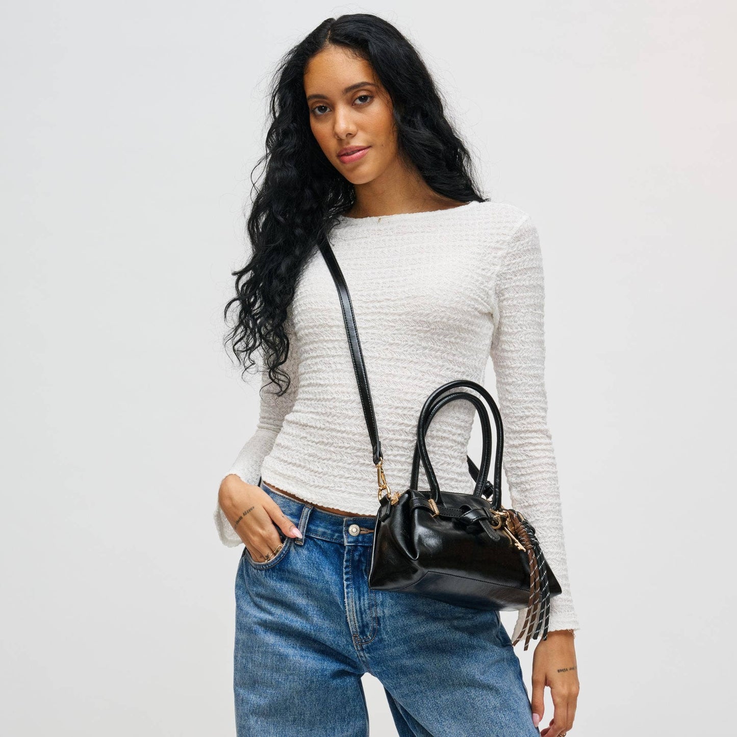 Vienna Crossbody