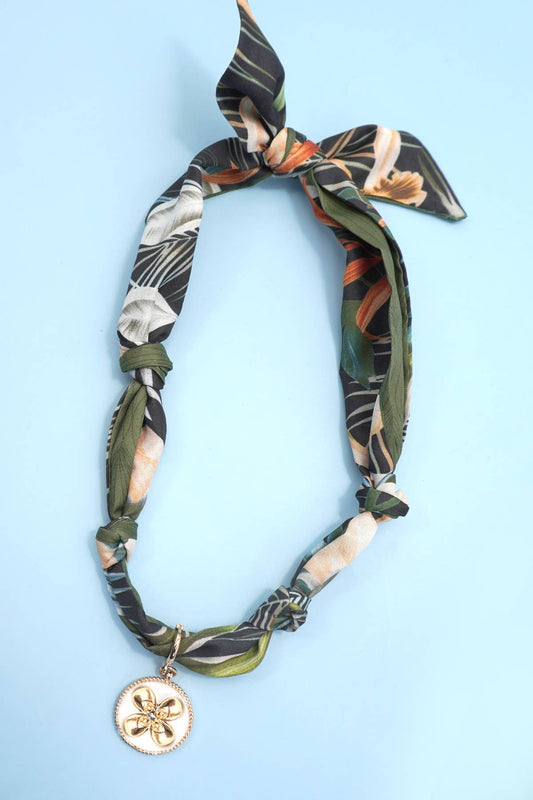 Handcrafted Scarf Interchangeable Charm Necklace | 80N92095: G