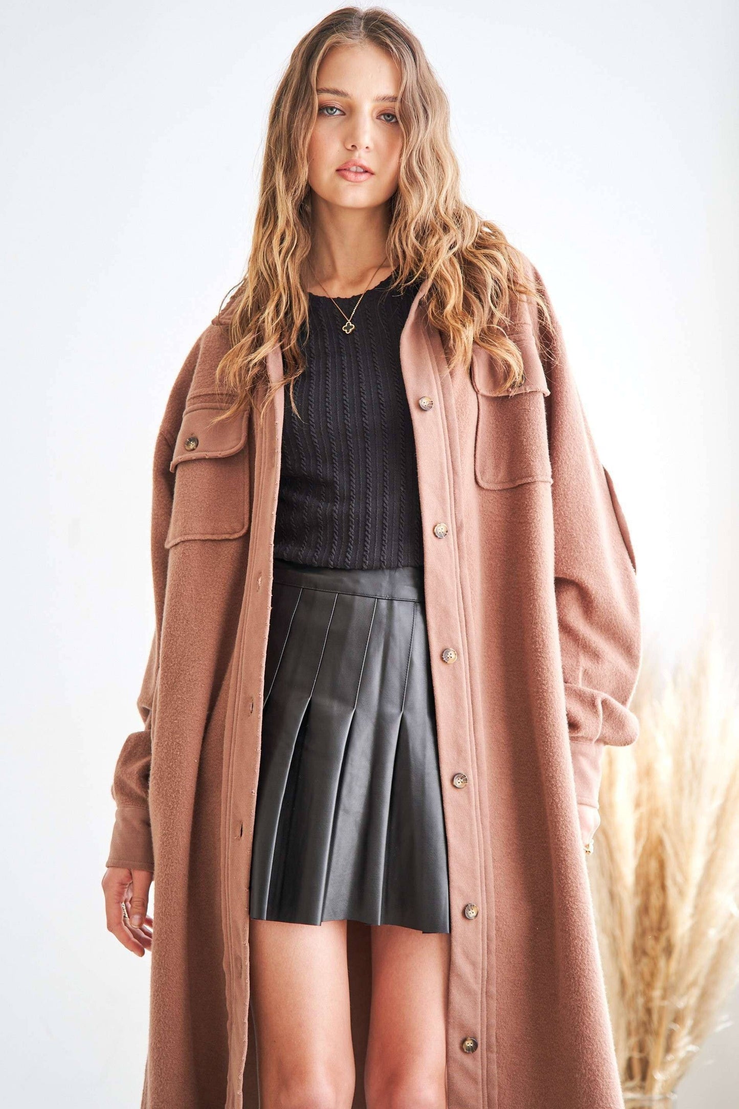 CEJ3424 - ELBOW PATCHED BUTTON DOWN LONG JACKET