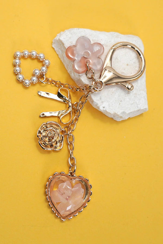 BAG CHARM- PRESSED FLOWER BOW PEARL HEART CHARMS | 80K026: Gold