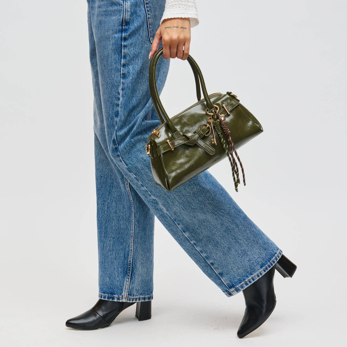 Vienna Crossbody